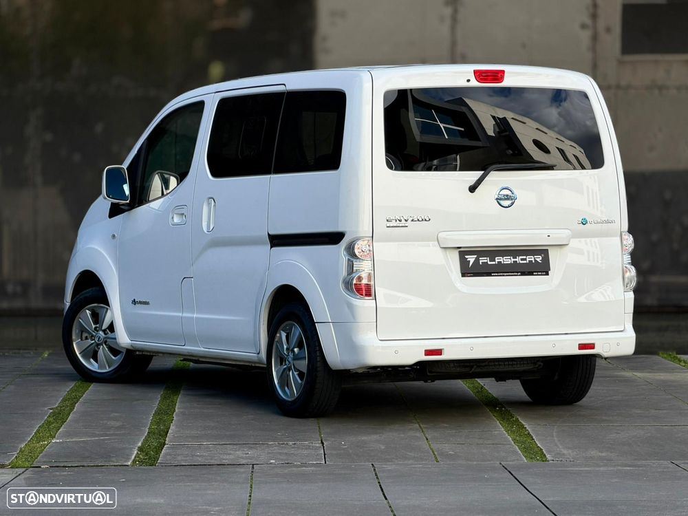 Nissan e-NV200 Combi 5L Comfort 2 Portas - 4