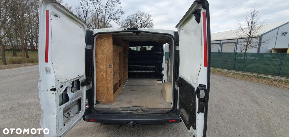 Opel Vivaro - 13
