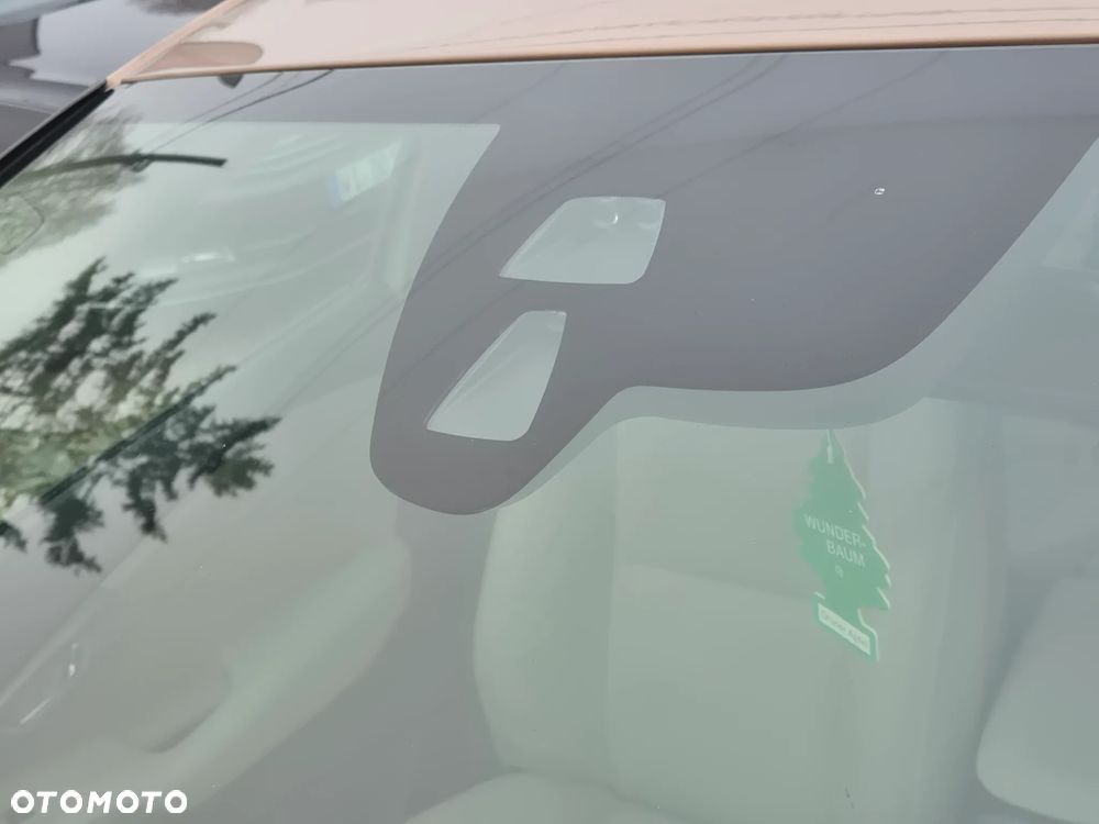 Volvo V40 D3 Momentum - 20