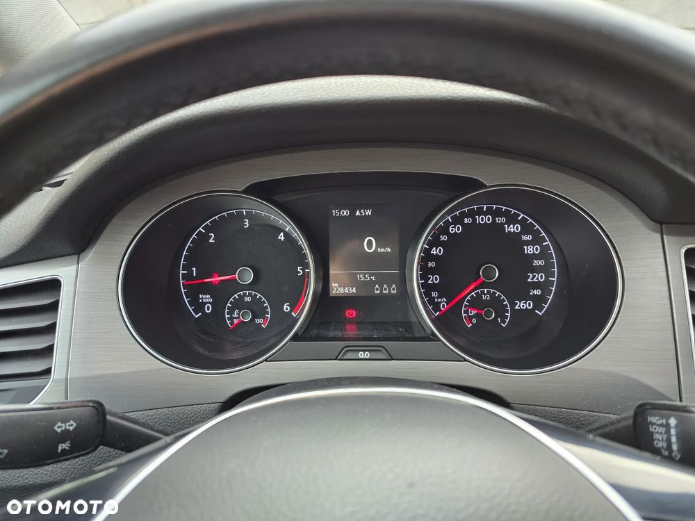 Volkswagen Golf Sportsvan - 12