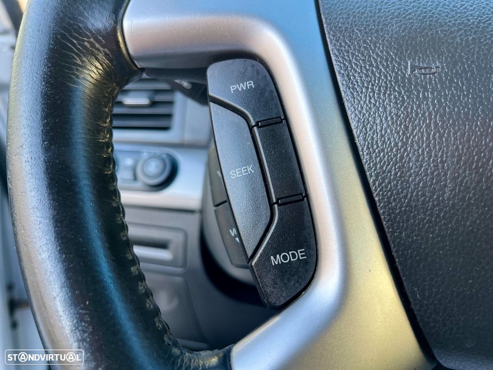 Chevrolet Captiva 2.0 VCDi Seven 7L - 34