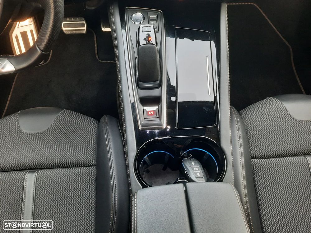 Peugeot 508 SW 1.6 Hybrid GT e-EAT8 - 33