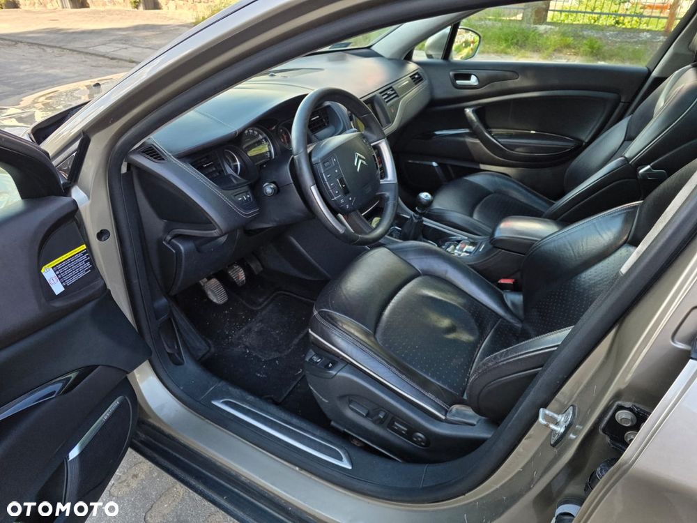 Citroën C5 2.0 HDi Confort - 5
