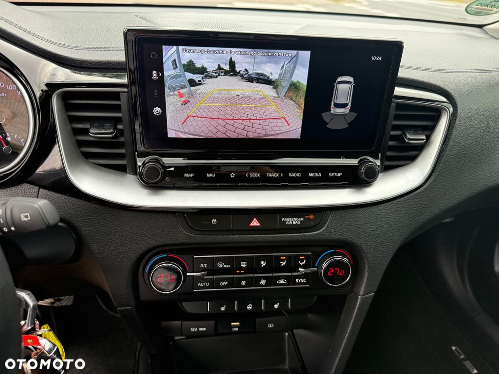 Kia Ceed 1.5 T-GDI Business Line Plus - 18