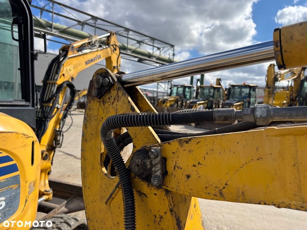 Komatsu Pc26 Mr-3 - 27