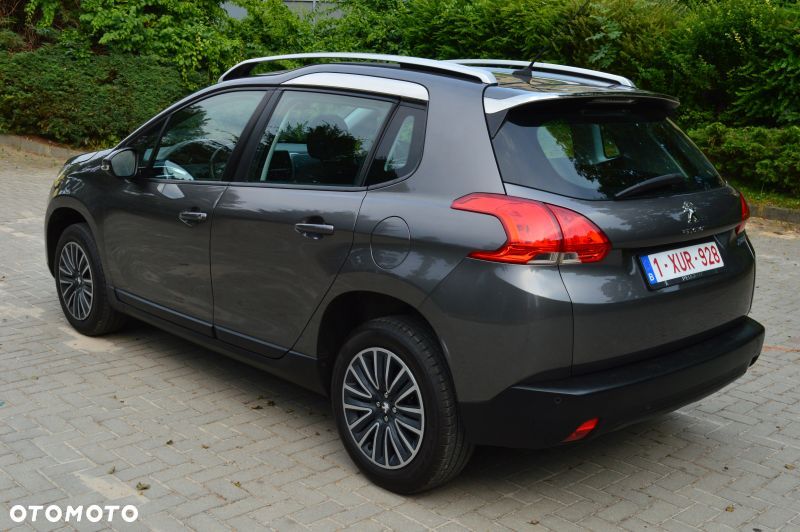 Peugeot 2008 - 6