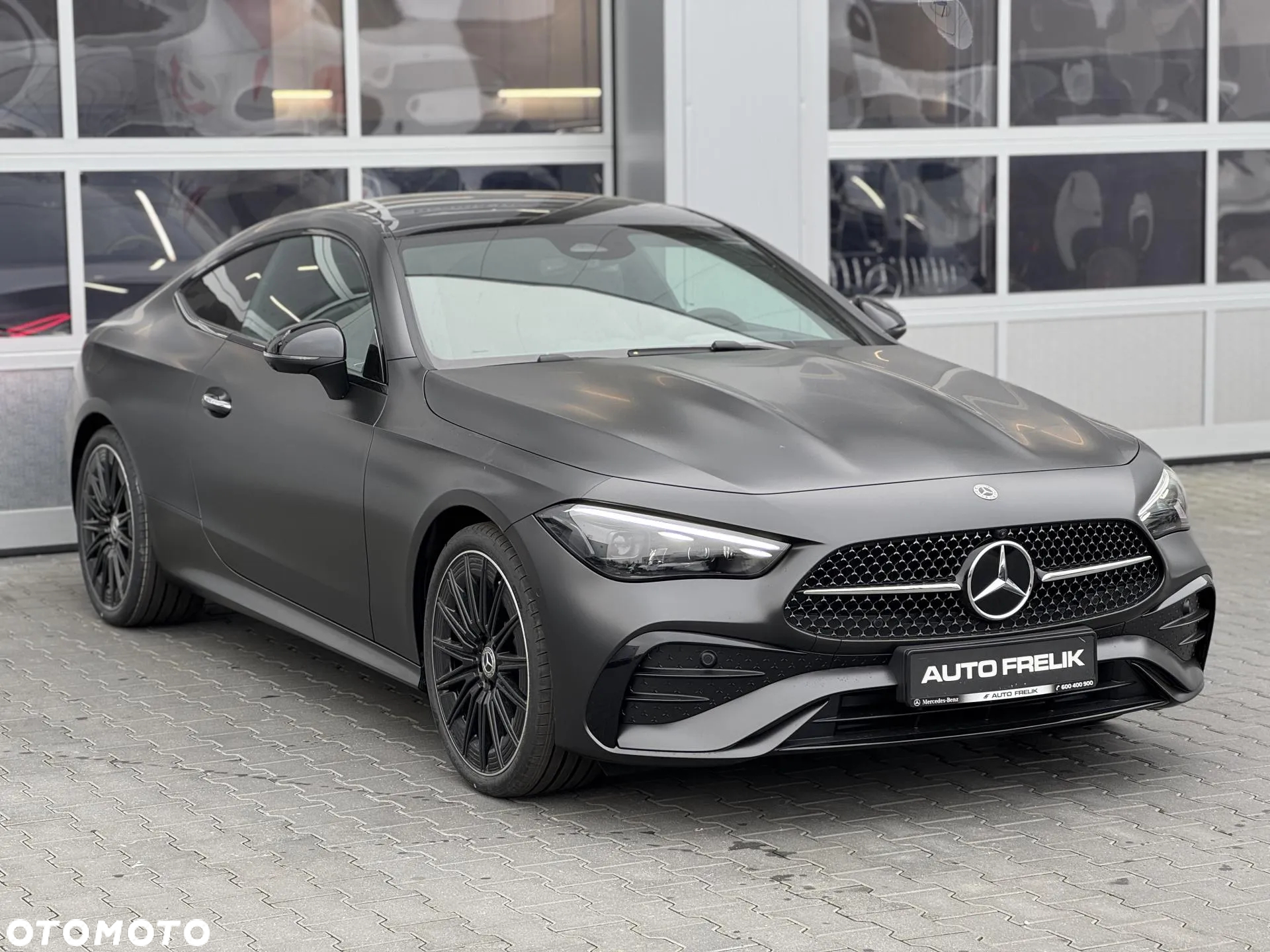 Mercedes-Benz CLE 300 4Matic Coupe 9G-TRONIC Edition AMG Line - 6