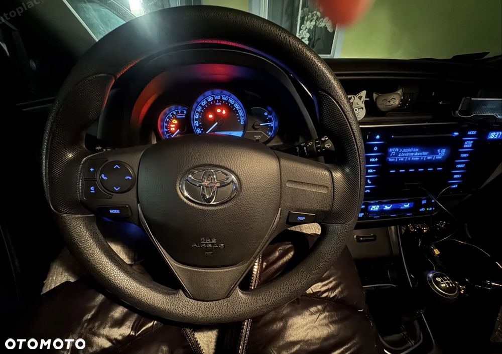 Toyota Auris - 7