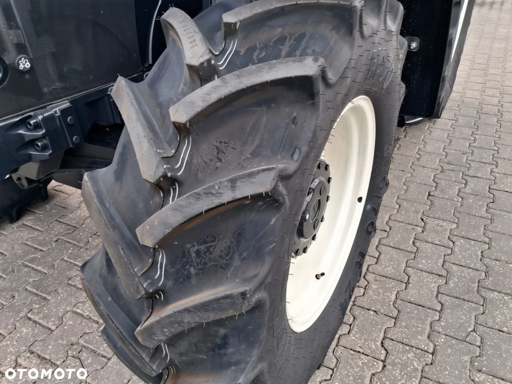New Holland T5.100 Electrocommand - 18