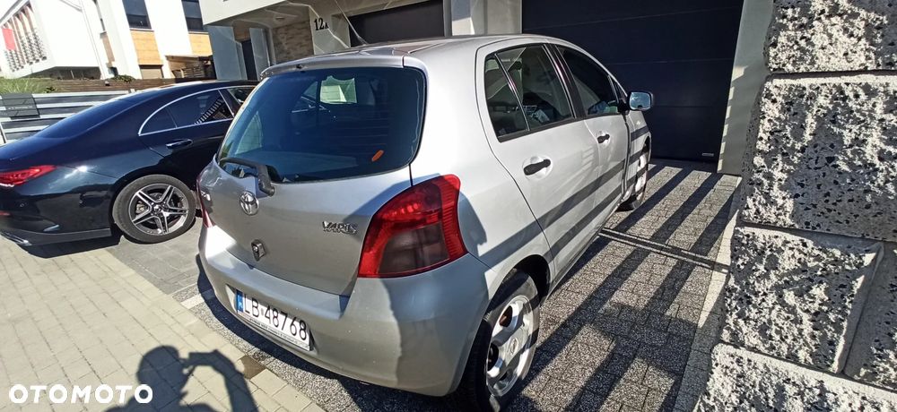 Toyota Yaris 1.4 D-4D Luna - 4