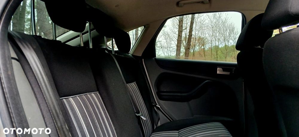 Ford Focus 1.6 16V Silver Magic - 14