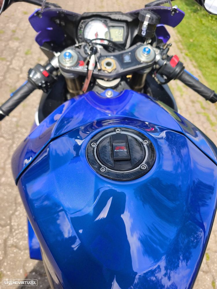 Suzuki GSX-R 600 - 9