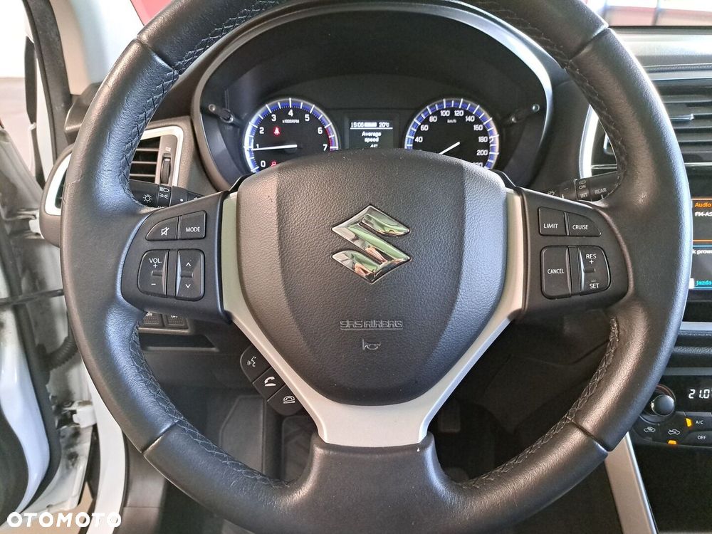Suzuki SX4 S-Cross - 22