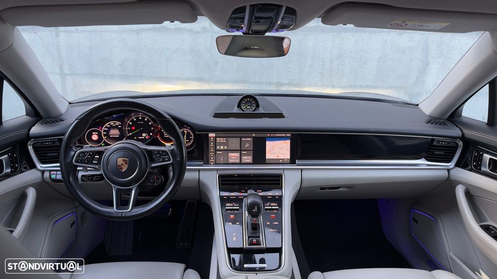 Porsche Panamera 4 E-Hybrid - 10