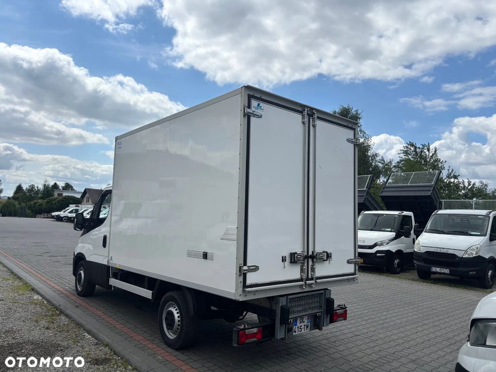 Iveco 35S13,,35S14,,35S15 - 4