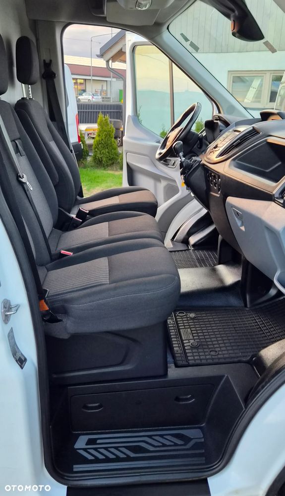 Ford Transit L2H2 2.0d Kamera Podgrzewane siedzen Stan Idealnyia - 14