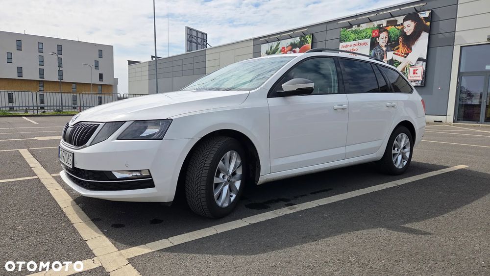 Skoda Octavia 1.6 TDI Ambition - 6