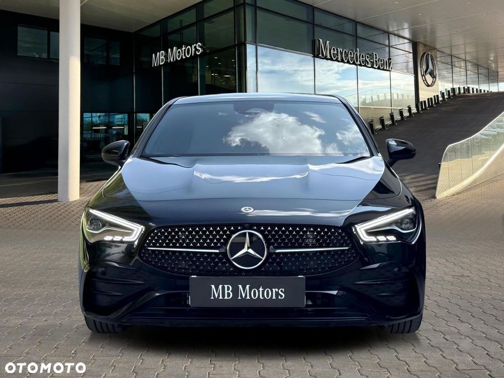 Mercedes-Benz CLA - 8