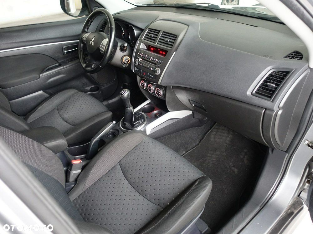 Mitsubishi ASX 1.6 2WD Edition - 18