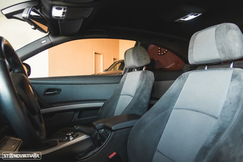 BMW 320 d Coupe Edição M - 8