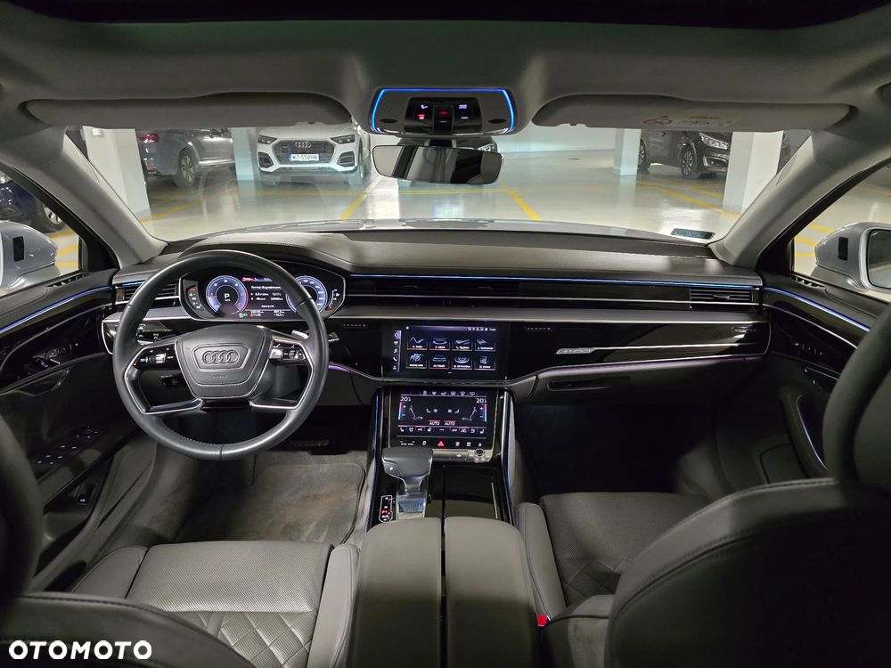 Audi A8 - 5