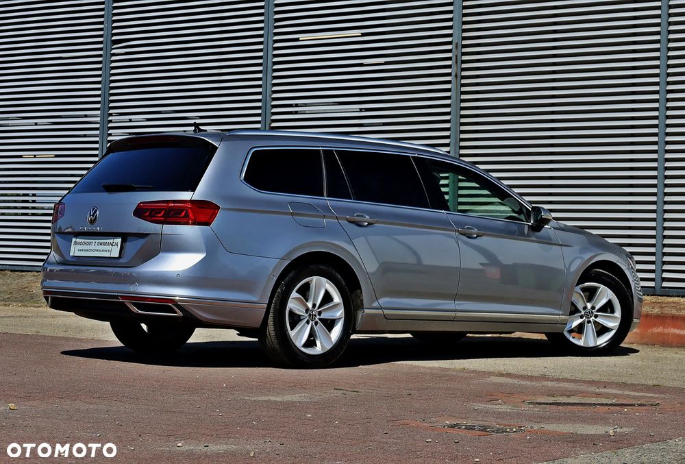 Volkswagen Passat 2.0 TSI Elegance DSG - 11