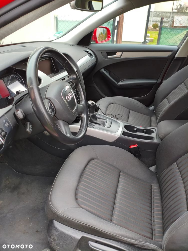 Audi A4 Avant 2.0 TDI DPF - 12