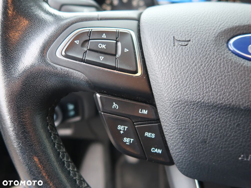 Ford Focus 1.5 EcoBoost Trend ASS - 23