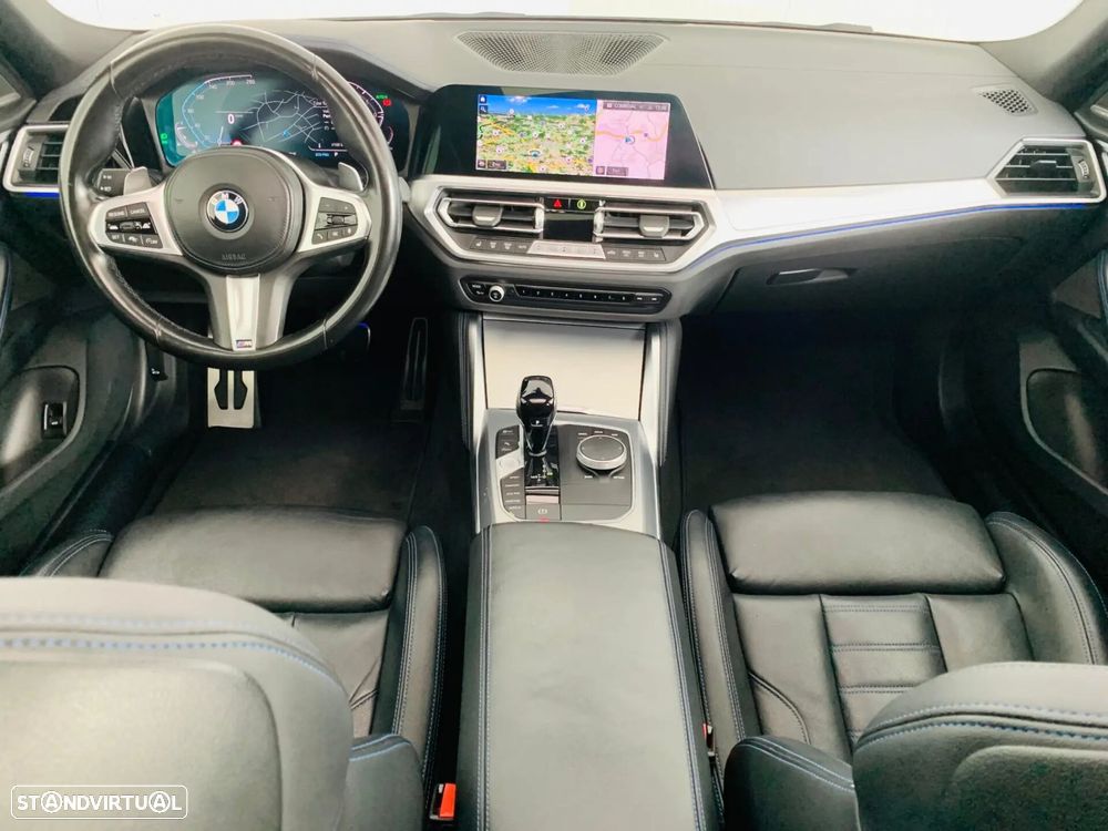 BMW 420 Gran Coupé i Pack Desportivo M Auto - 40