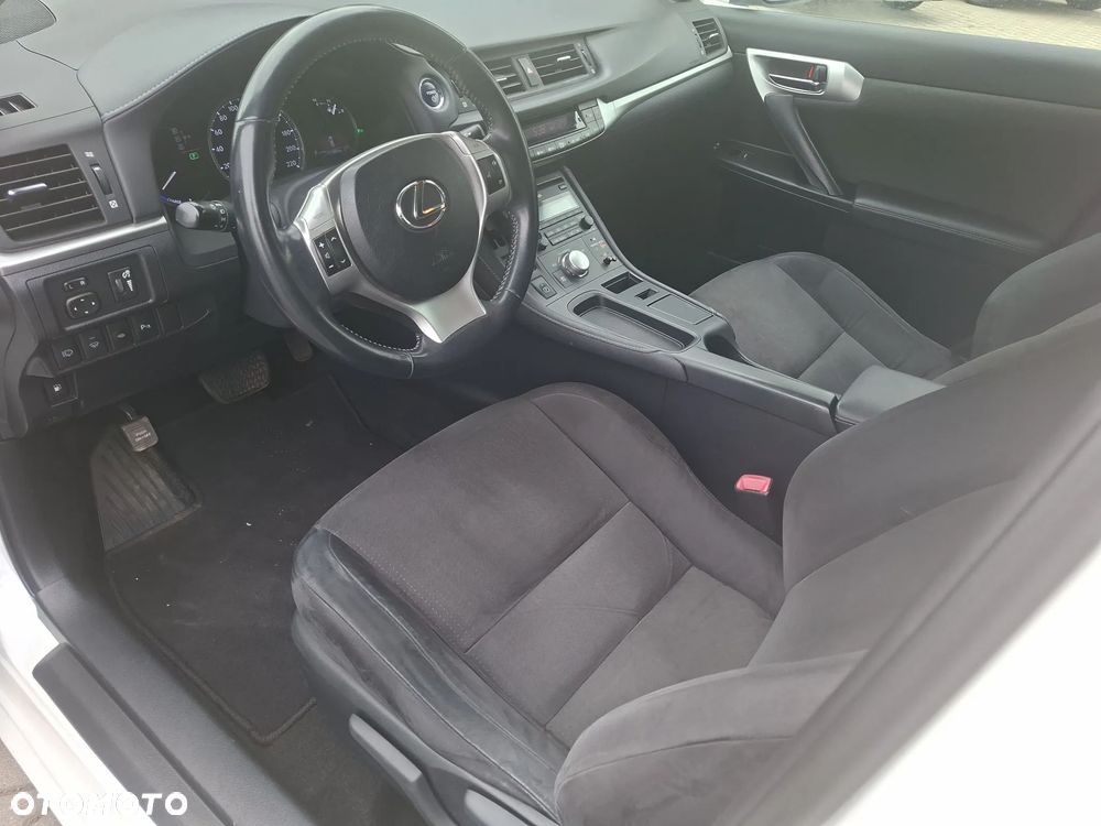 Lexus CT 200h Elegance - 14