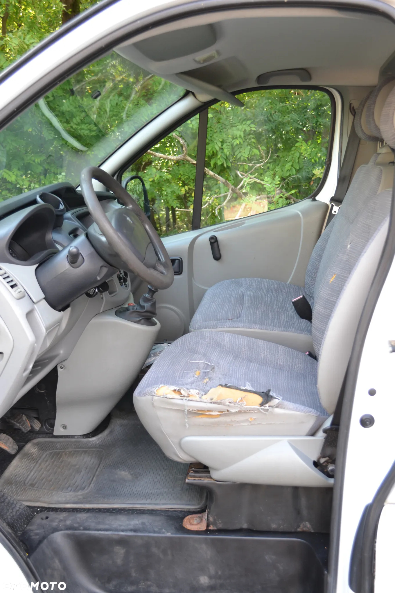 Renault TRAFIC - 6