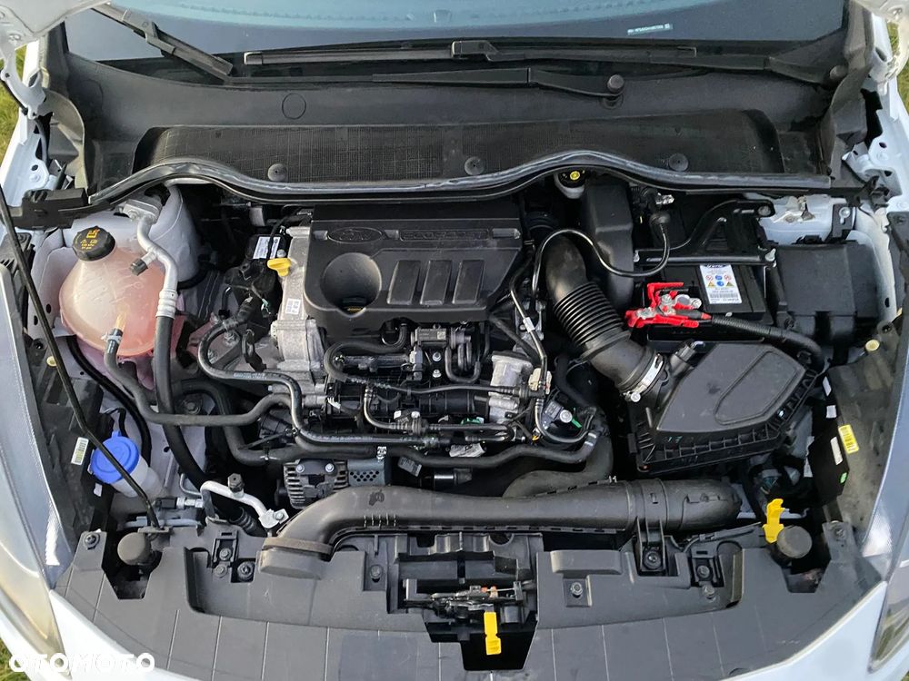 Ford Fiesta 1.0 EcoBoost mHEV Titanium X - 11