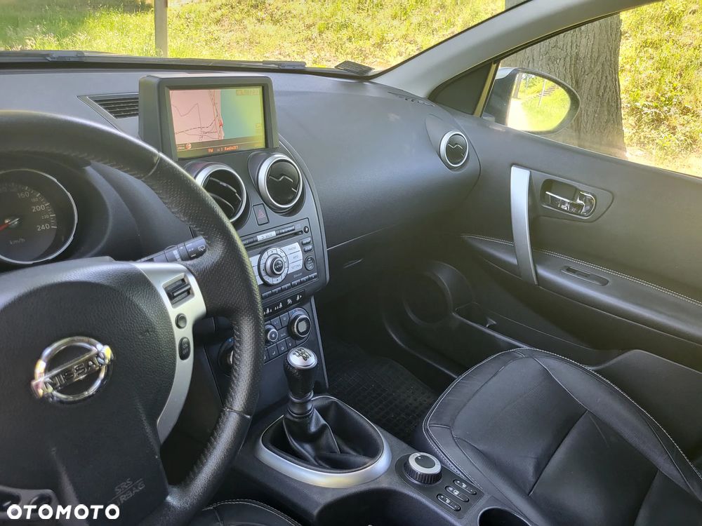 Nissan Qashqai 2.0 dCi 4x4 Tekna - 13