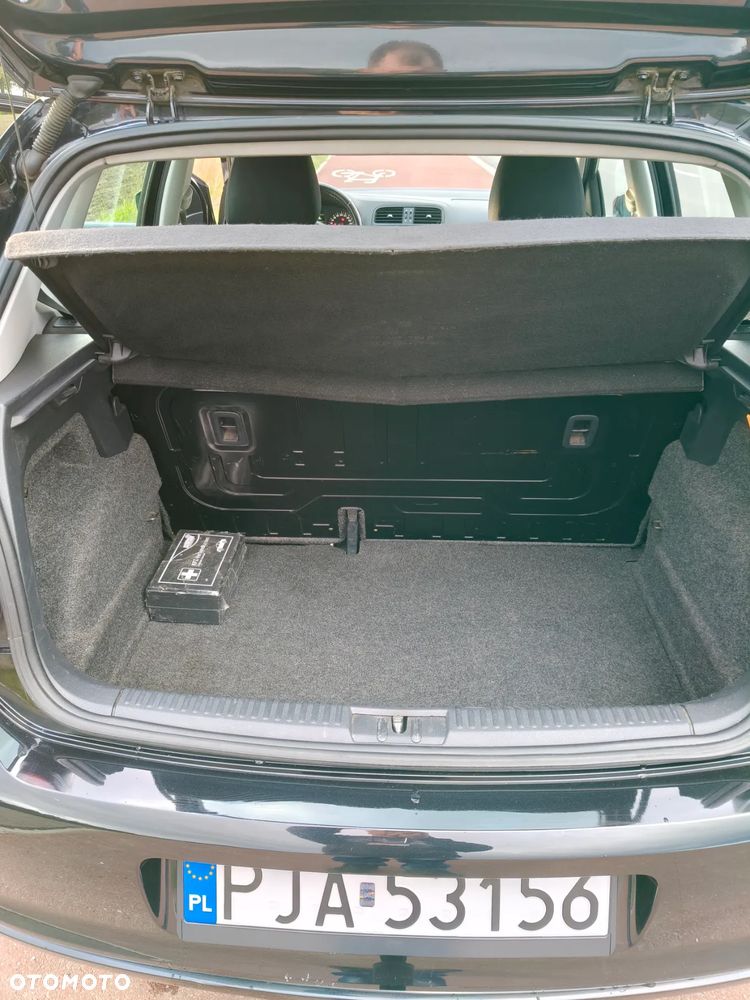 Volkswagen Polo 1.2 12V Comfortline - 16