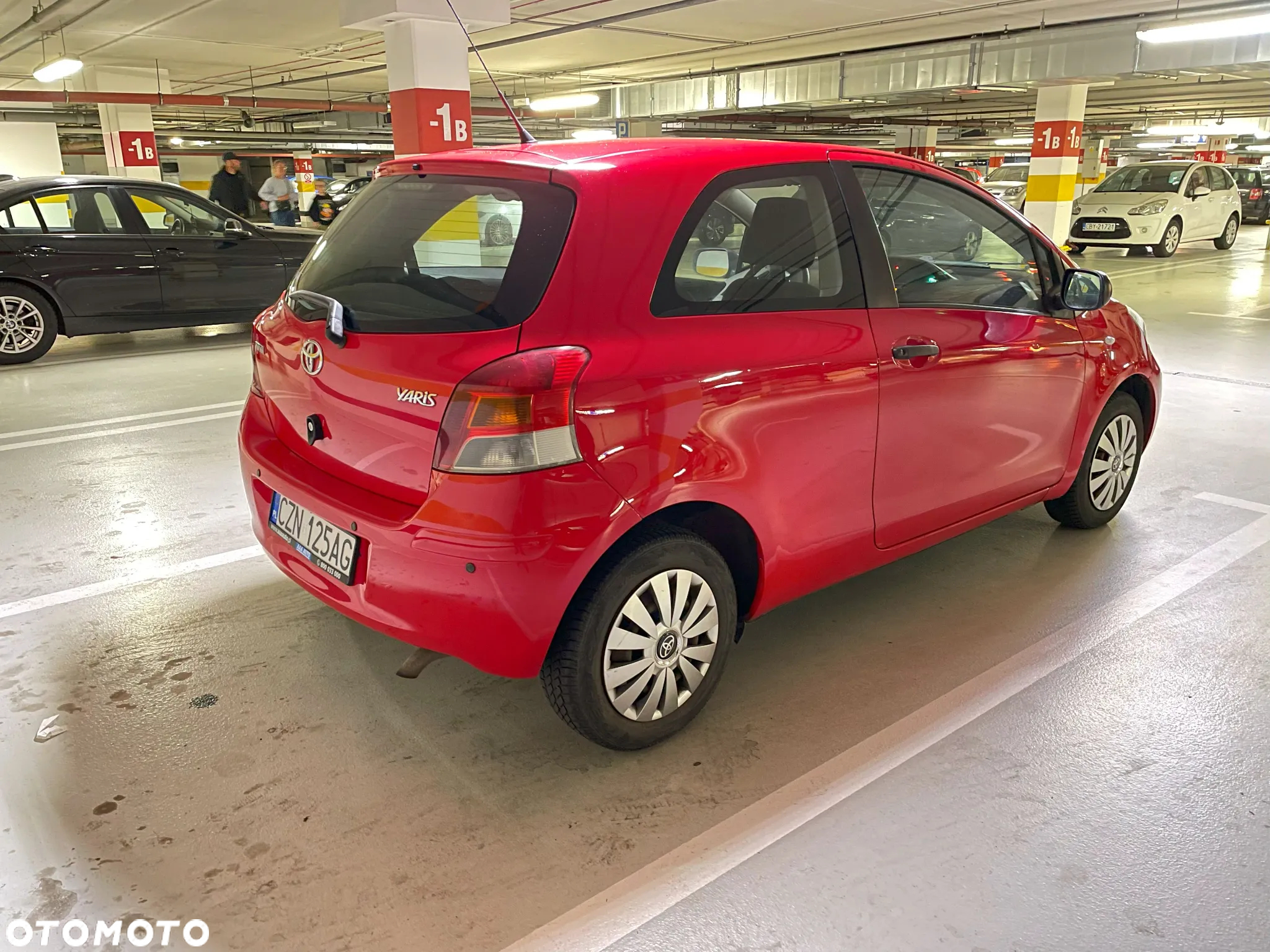 Toyota Yaris 1.0 Terra A/C - 3