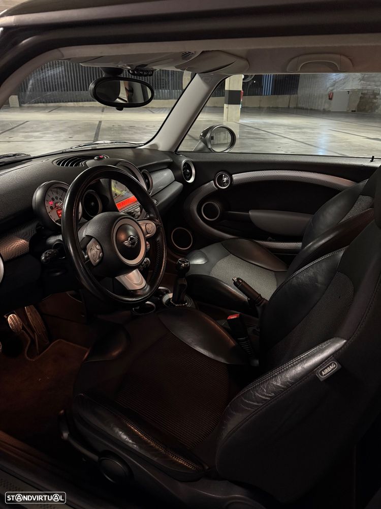 MINI 3 Portas Cooper S - 11
