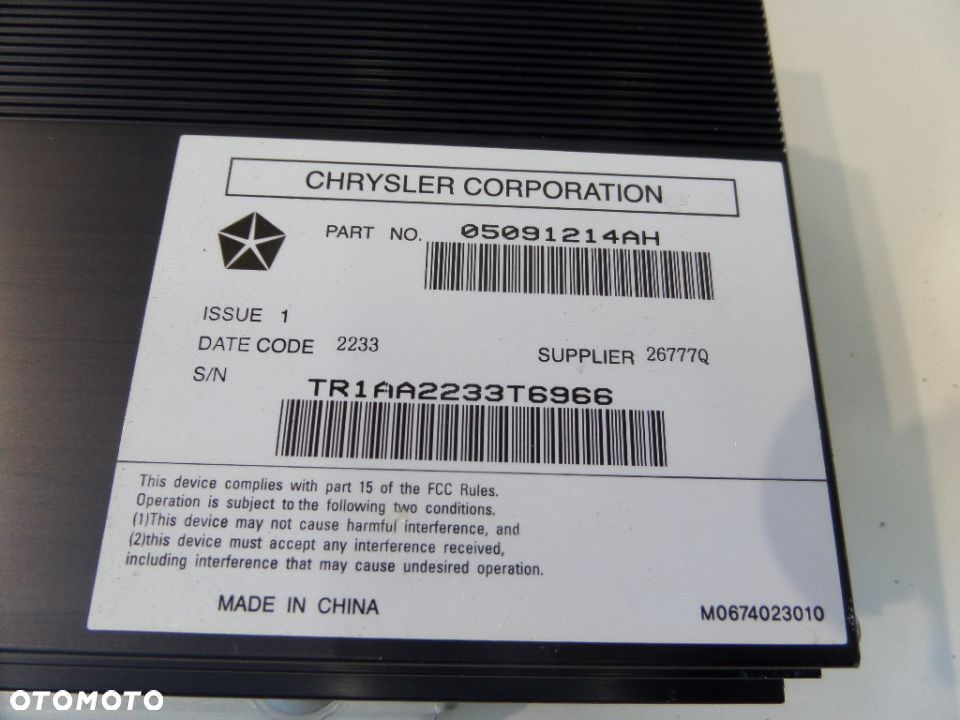 JEEP GRAND CHEROKEE WK2 WZMACNIACZ 05091214AH - 2