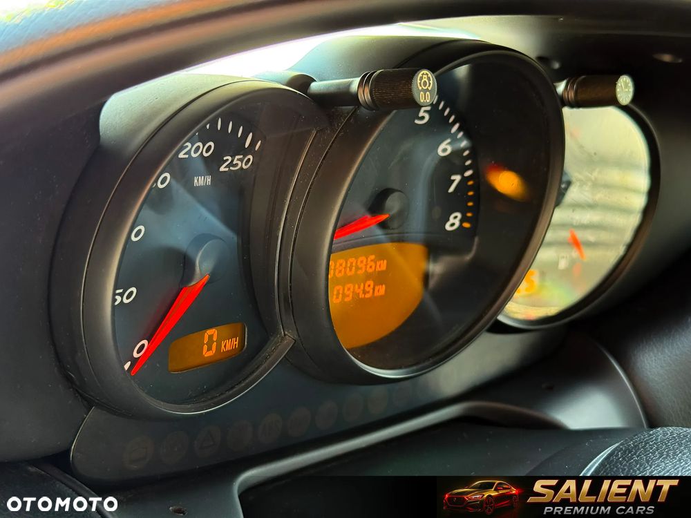 Porsche Boxster 2.7 - 8