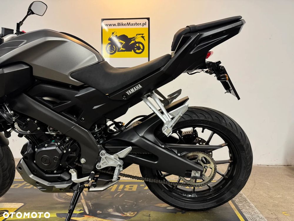 Yamaha MT - 26