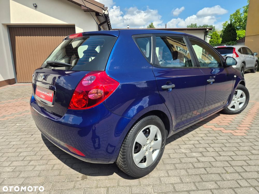 Kia Ceed 1.6 CVVT LX - 4