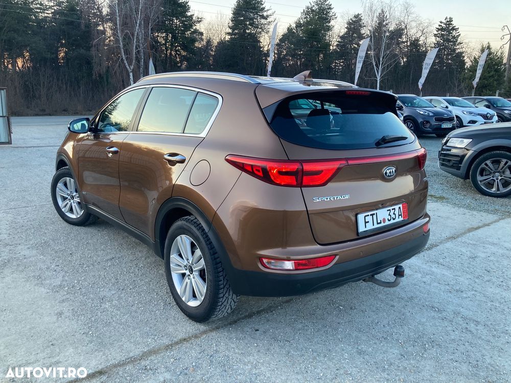 Kia Sportage 2.0 CRDI AWD VISION - 3
