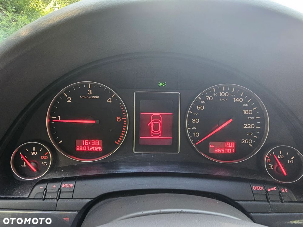 Audi A4 Avant 1.9 TDI - 10