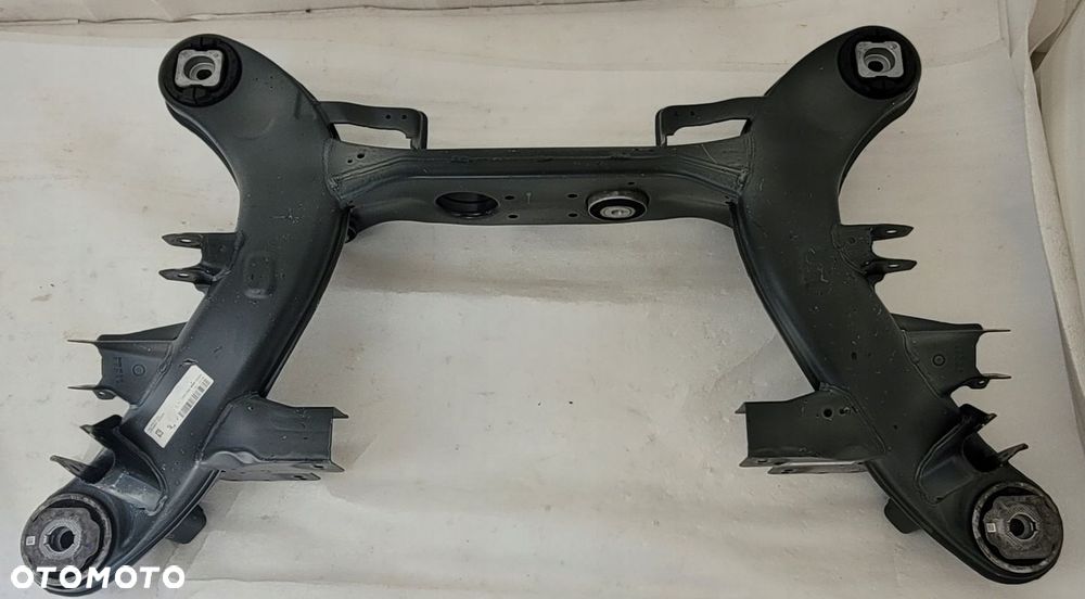 SANKI WÓZEK KOŁYSKA TYŁ MERCEDES C-KLASA W206 2021- - 1