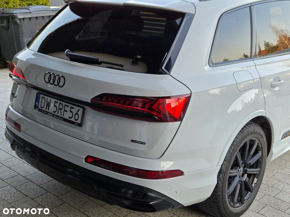 Audi Q7 - 6