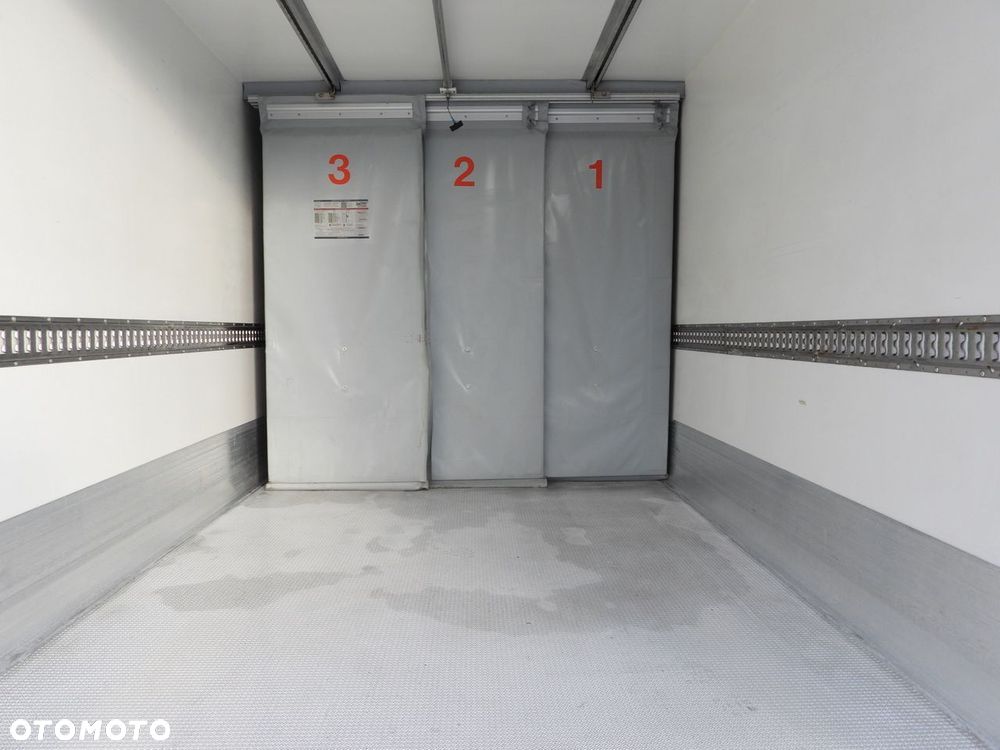 Iveco DAILY 72C18 CHŁODNIA KONTENER -10*C WINDA 9 PALET ZASILANIE 230V TEMPOMAT NAWIGACJA PNEUMATYKA AUTOMAT HI-MATIC BLIŹNIACZE KOŁA KLIMATYZACJA  180KM - 25