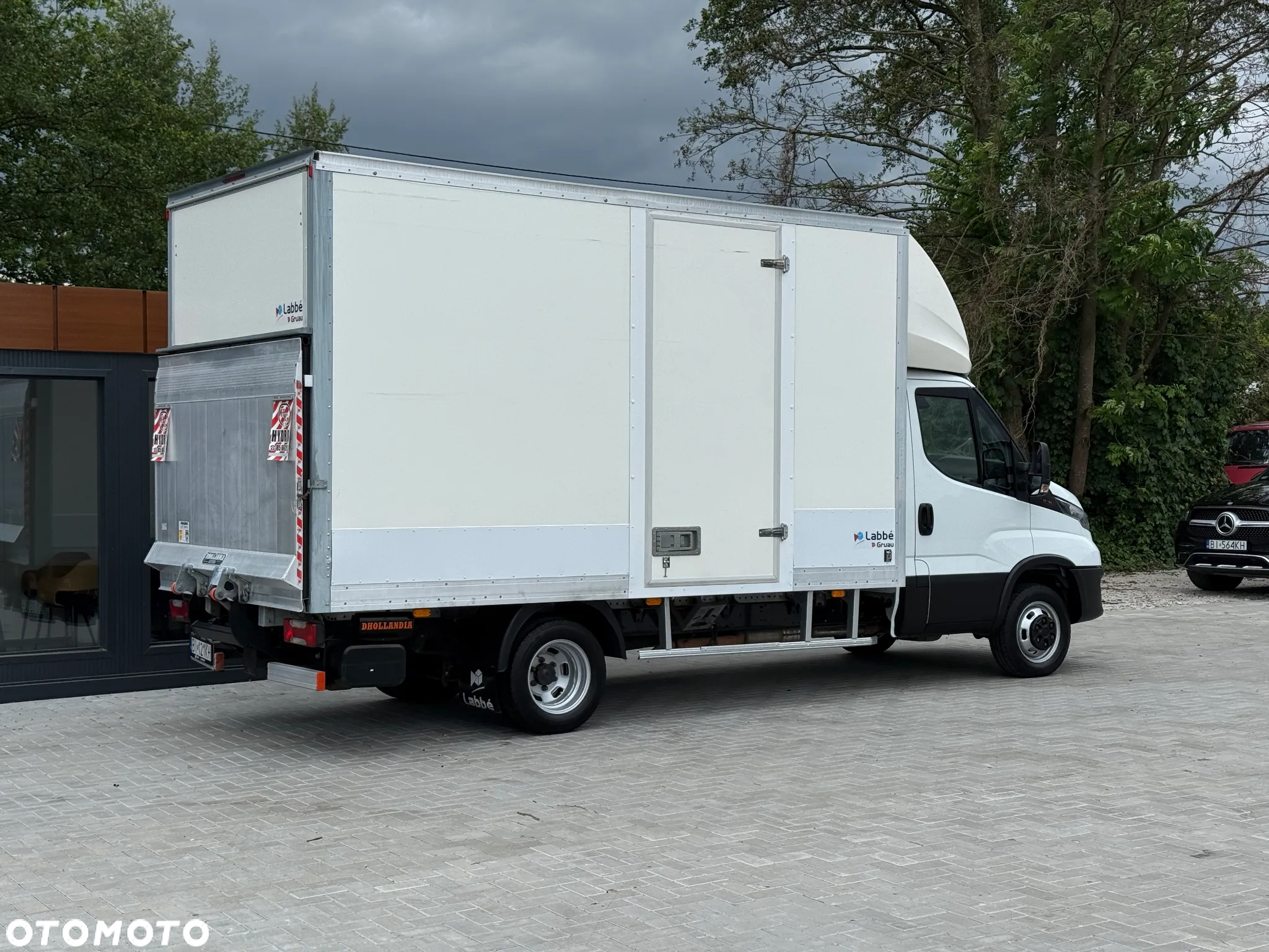 Iveco Daily 35C16 3.0 HPI 160KM / Kontener 4,2m + Winda 750KG / 2020R / Zarejestrowany w PL - 7