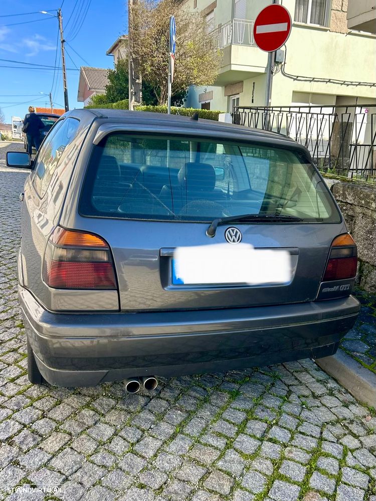 VW Golf 2.0 GTI 16V - 1
