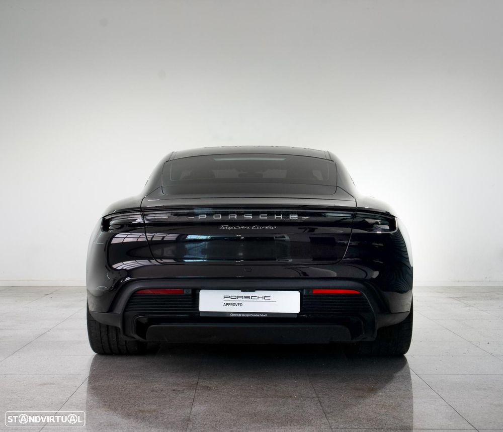 Porsche Taycan Turbo - 3