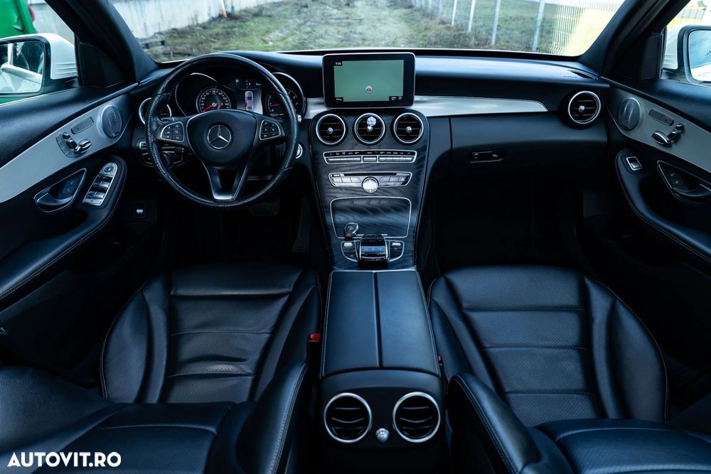 Mercedes-Benz C 300 Aut. - 27