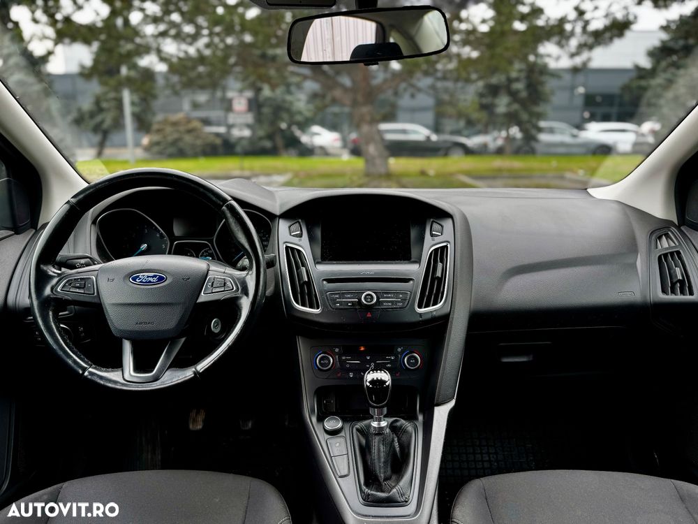 Ford Focus 1.5 TDCi Titanium - 6